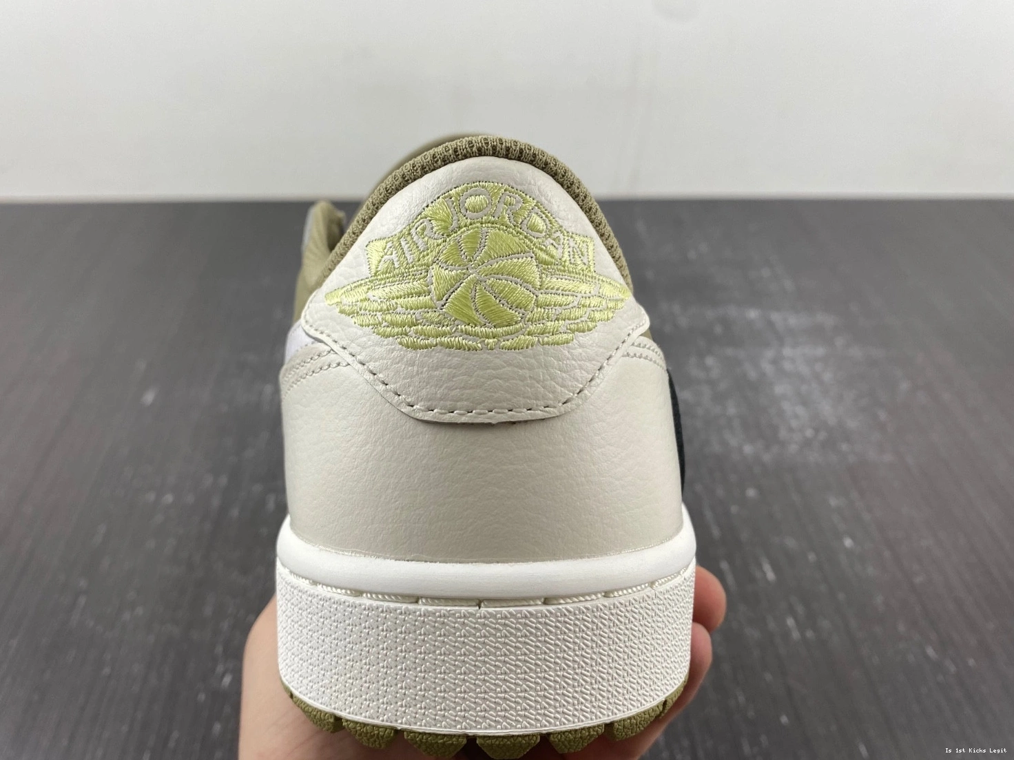 Retro Neutral Jordan Olive FZ3124-200 Scott Golf 1 Travis Low 0130